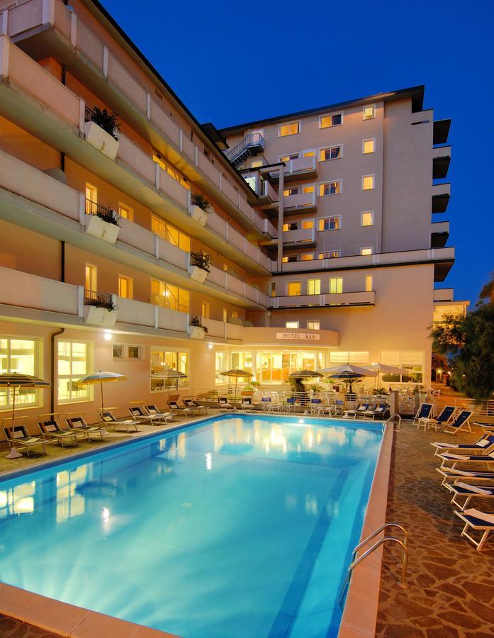Hotel Man Lido Di Savio Eksteriør bilde