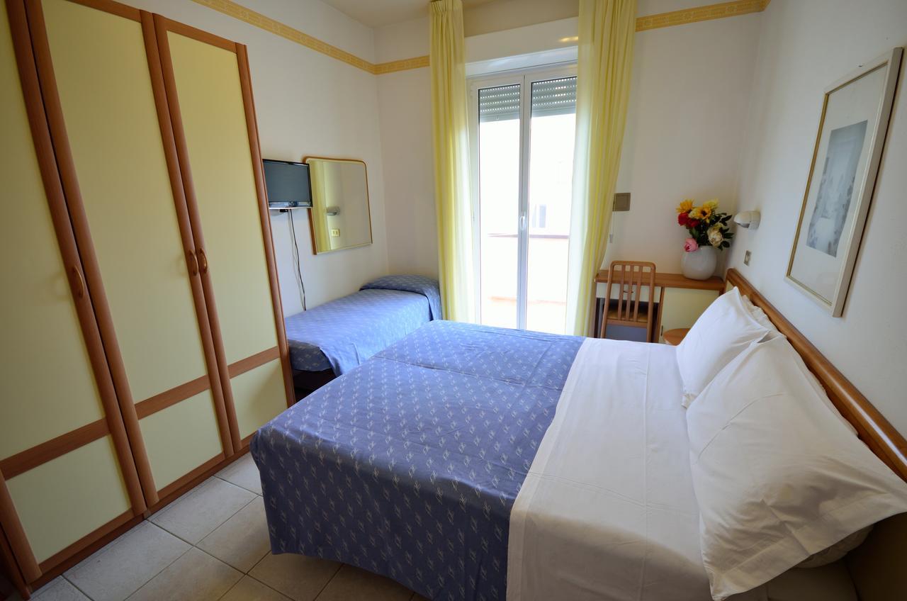Hotel Man Lido Di Savio Eksteriør bilde