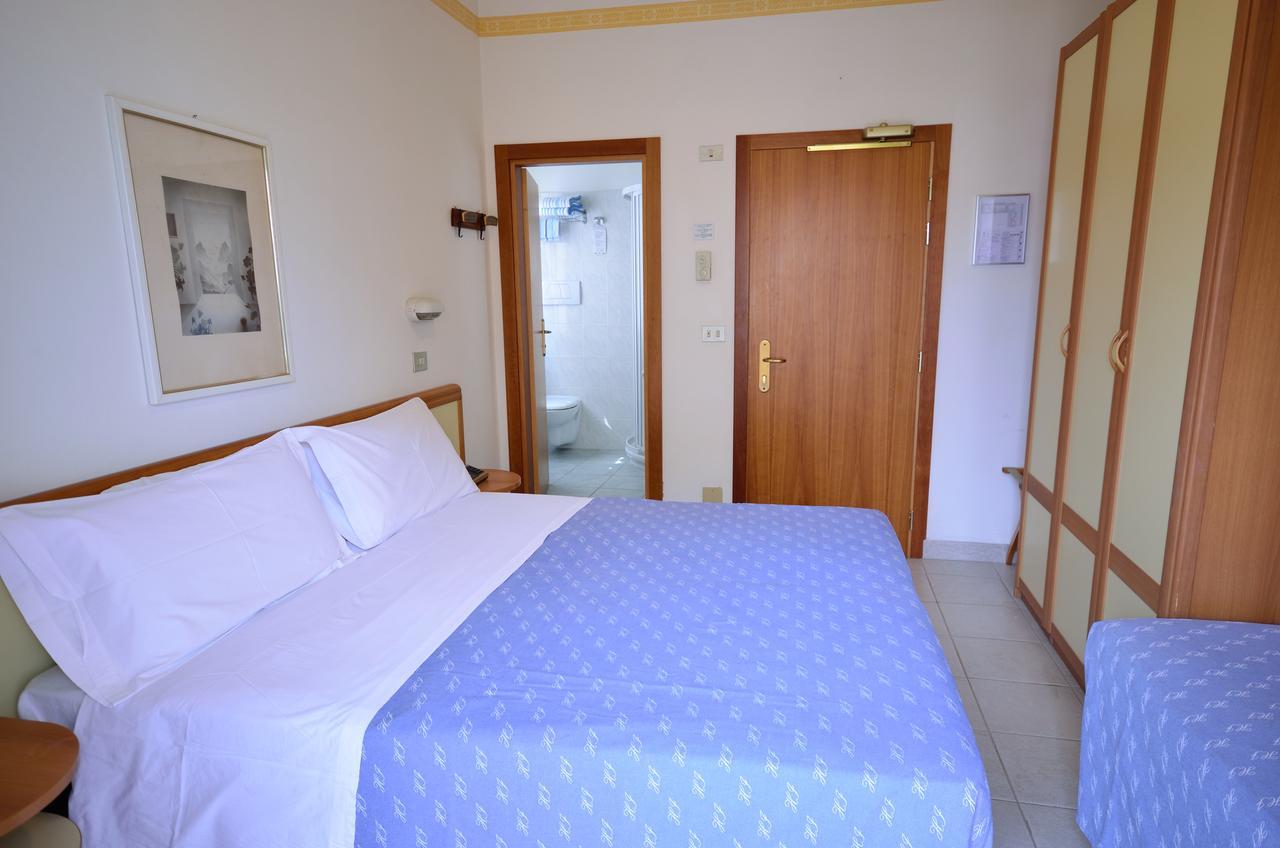 Hotel Man Lido Di Savio Eksteriør bilde